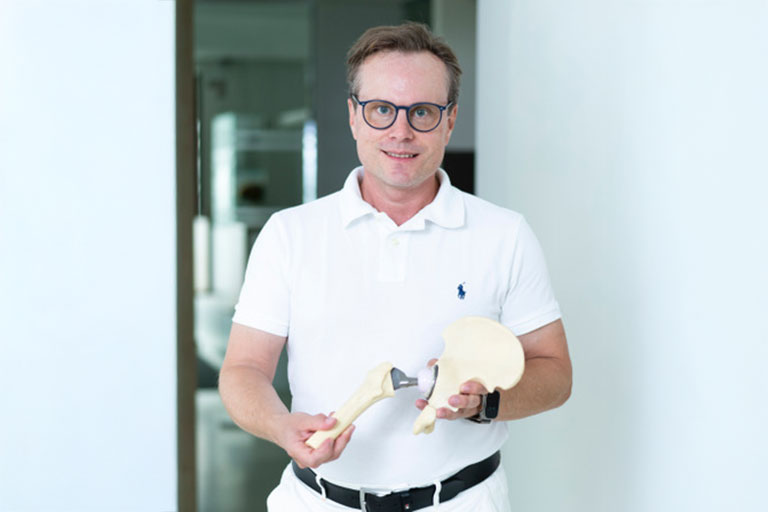 Röntgen, Ultraschall, CT und MRT | OA Dr. Philipp Jax